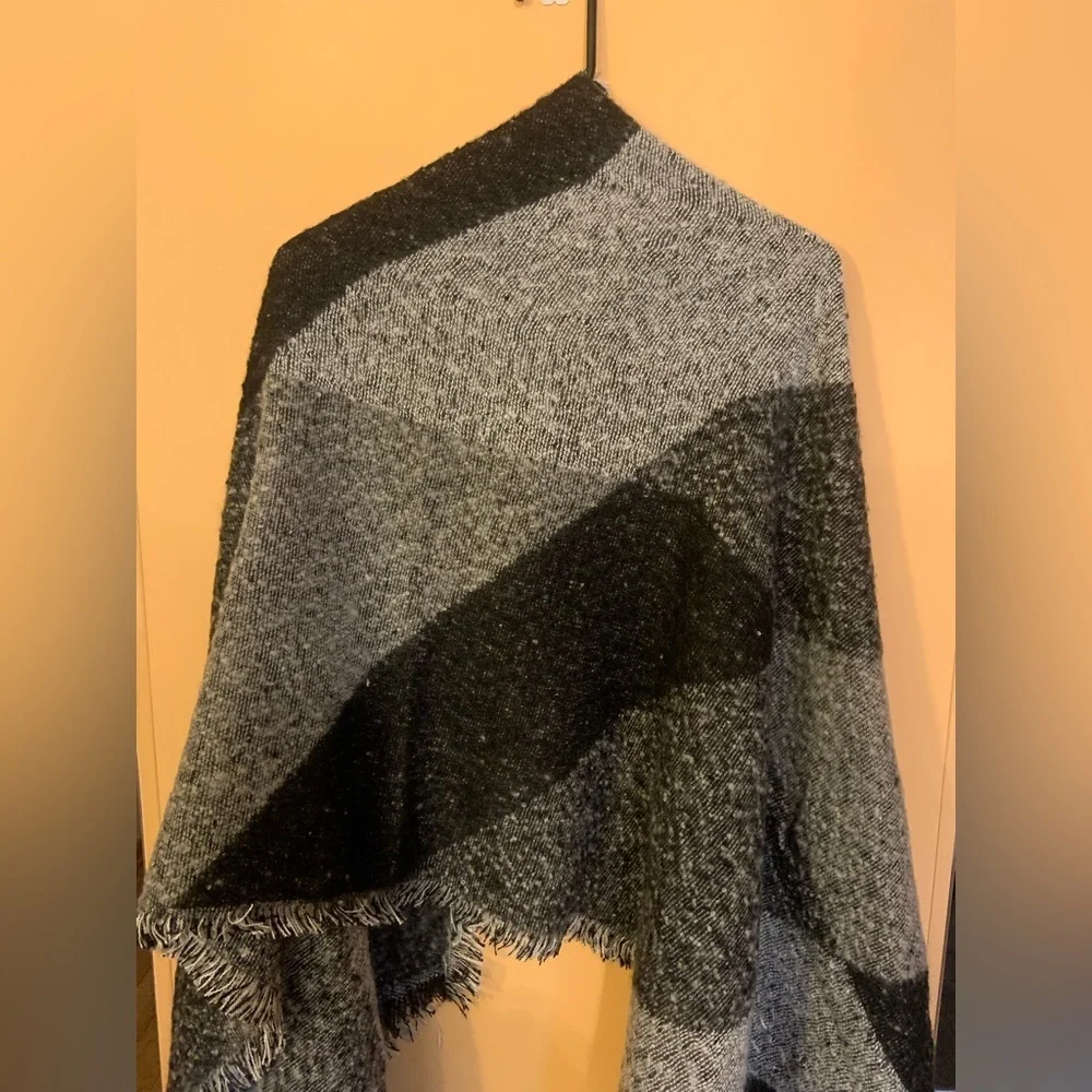 Women's Oversized Soft Warm Wool Blend Plaid Color Block Scarf Wrap